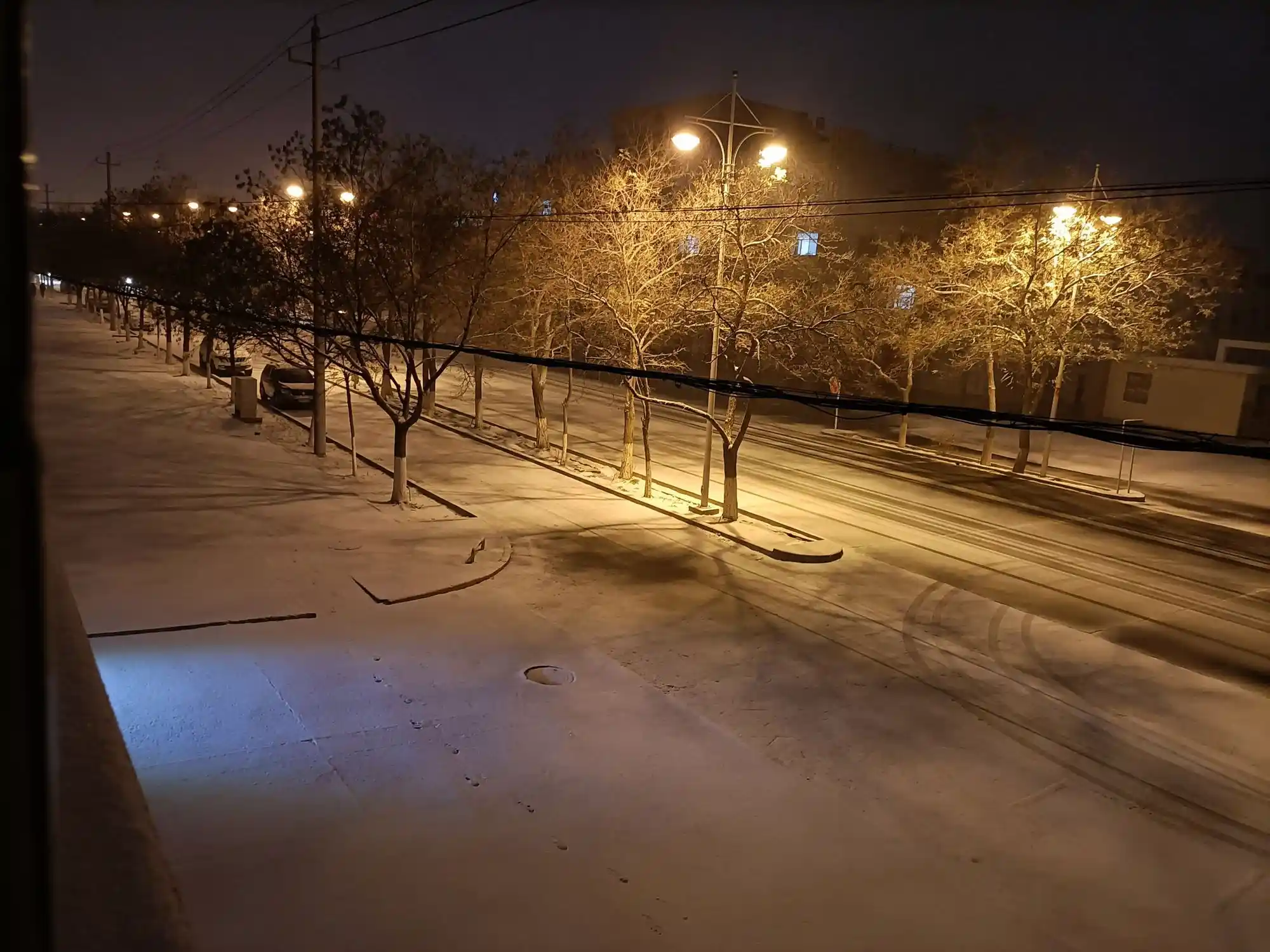 雪梦见雪_雪梦见到处是什么兆头_梦见雪