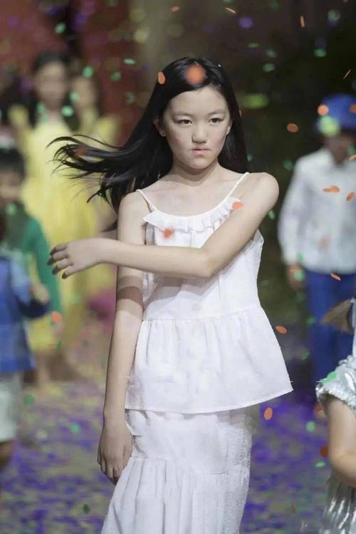 李嫣八字命理_八字命理李嫣的命运_李嫣生辰八字