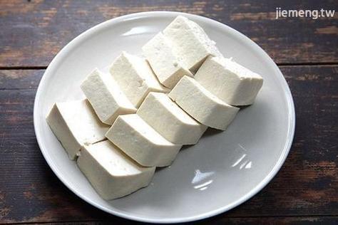 女人梦见做豆腐的预兆_女人梦见做豆腐的不同场景_孕妇梦见豆腐会生什么