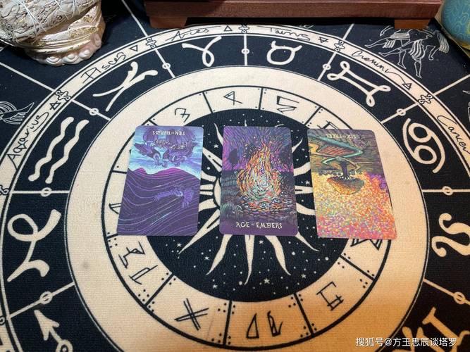 塔罗牌占卜事业的牌阵_未来一个月宇宙惊喜礼物_参照物感应牌面解读