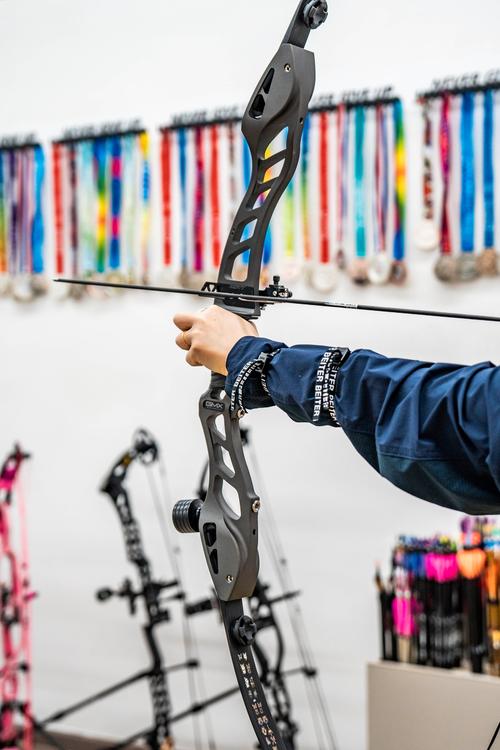 孕妇梦见射箭生男女_梦见弓箭手射箭射得很远_弓箭手射箭射得很远解梦