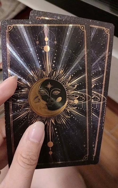 塔罗牌占卜 分手如何挽回感情_塔罗牌如何占卜感情是否能够挽回_塔罗占卜挽回爱情