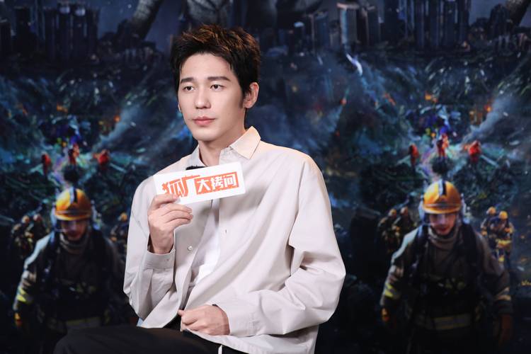 电影焚城 江志强 白宇_电影《焚城》票房破亿