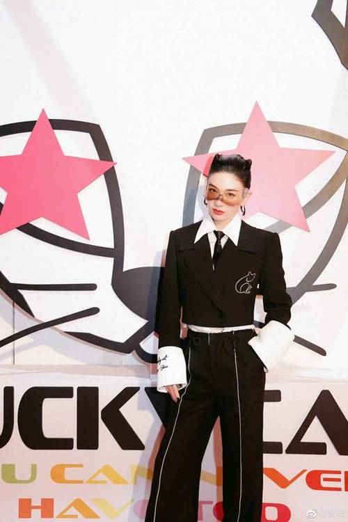 发现真相:神婆驾到：从命理角度看黄奕的婚姻