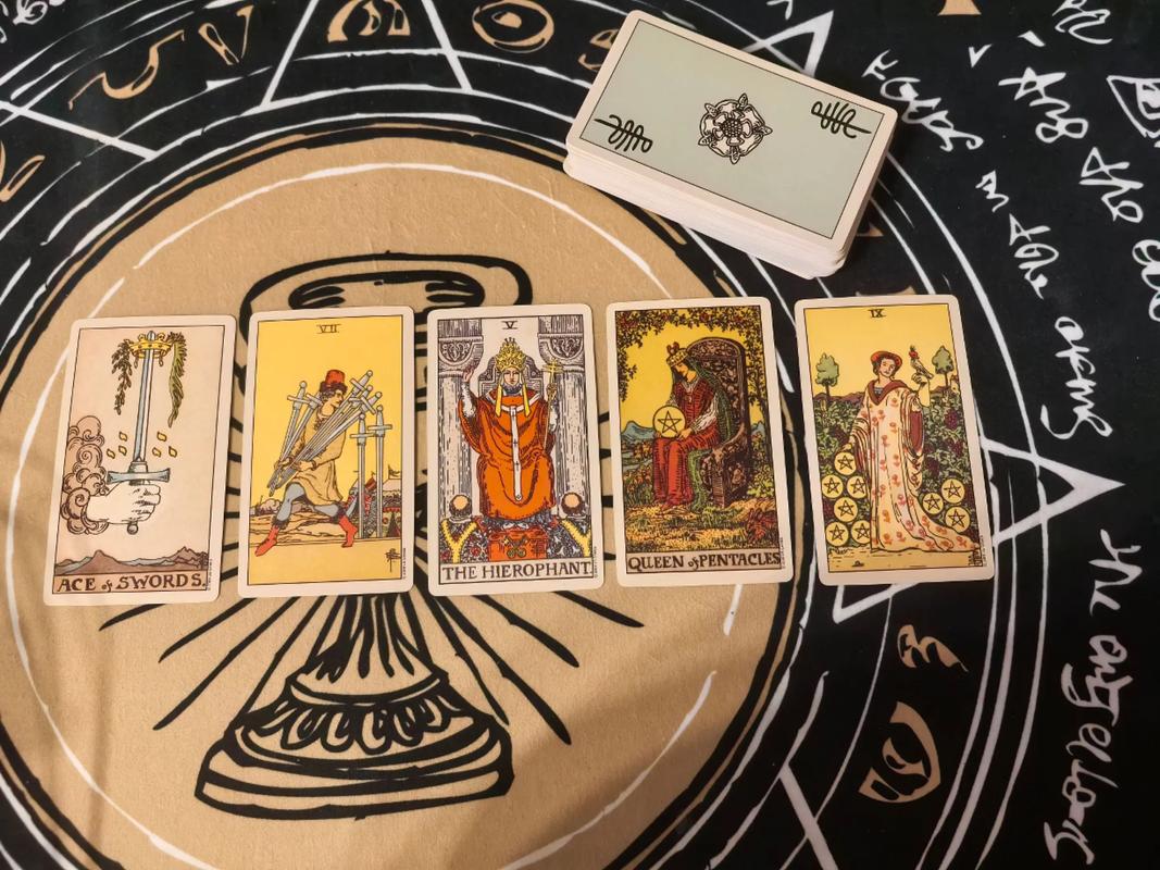 意想不到:【塔罗占卜】最近将迎接什么好运呢？