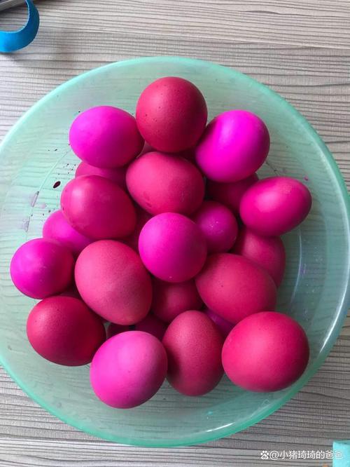 梦见看见鸡蛋什么意思_梦见红鸡蛋是什么意思_梦见捡个红鸡蛋的含义