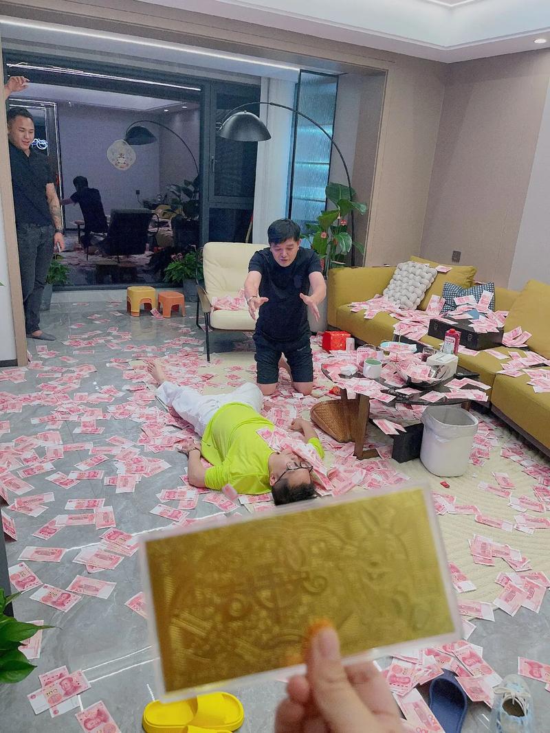 熬一熬钱在路上_免费测算财运_坚持搬砖等财运