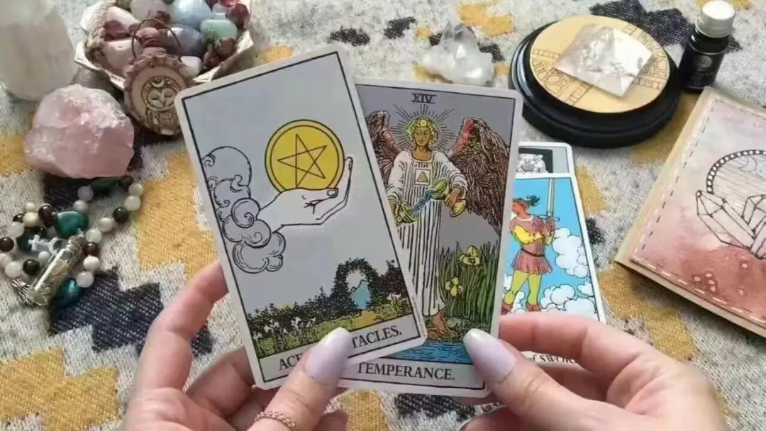 塔罗牌在生活中的联系_塔罗牌占卜准吗_你未来的事业 塔罗牌占卜