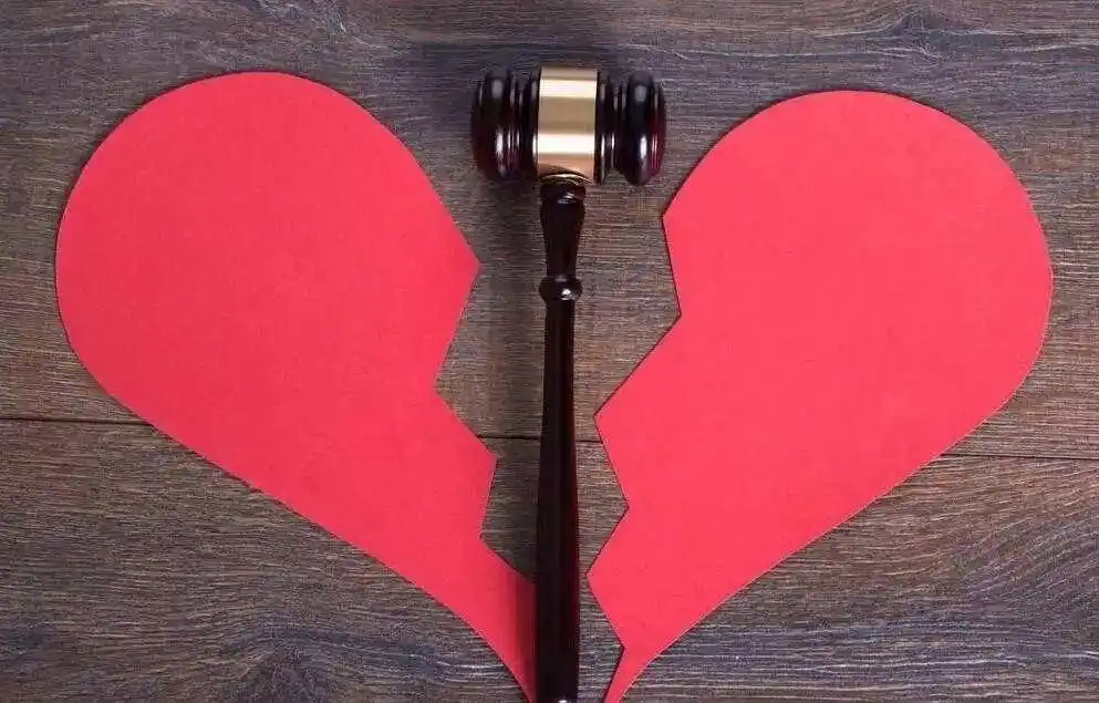 自坐羊刃女人离婚_女命时柱羊刃_八字婚姻分析